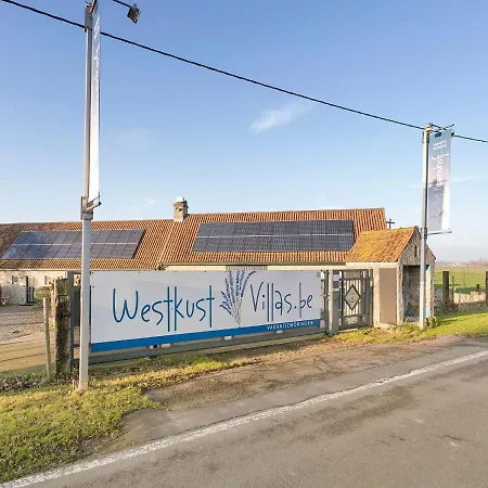 Rural 4 Kilometres From The Beach Вилла Wulpen